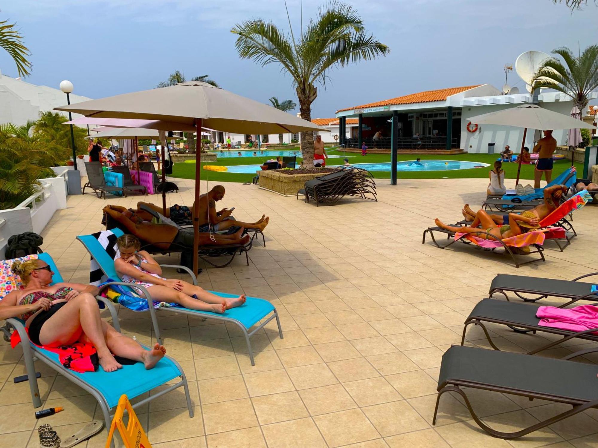 Ocean Breeze And Seaview Resort Costa Adeje  Extérieur photo
